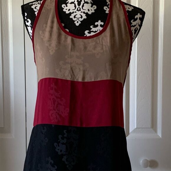 Sleeveless Colorblock Top Red Black Cream M - Picture 1 of 10